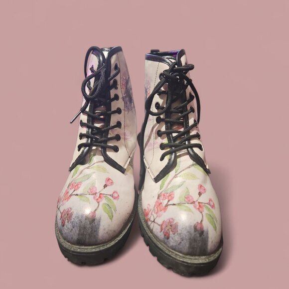 Women Skull and Roses Combat Ankle Boots Size: 10 - Picture 8 of 8